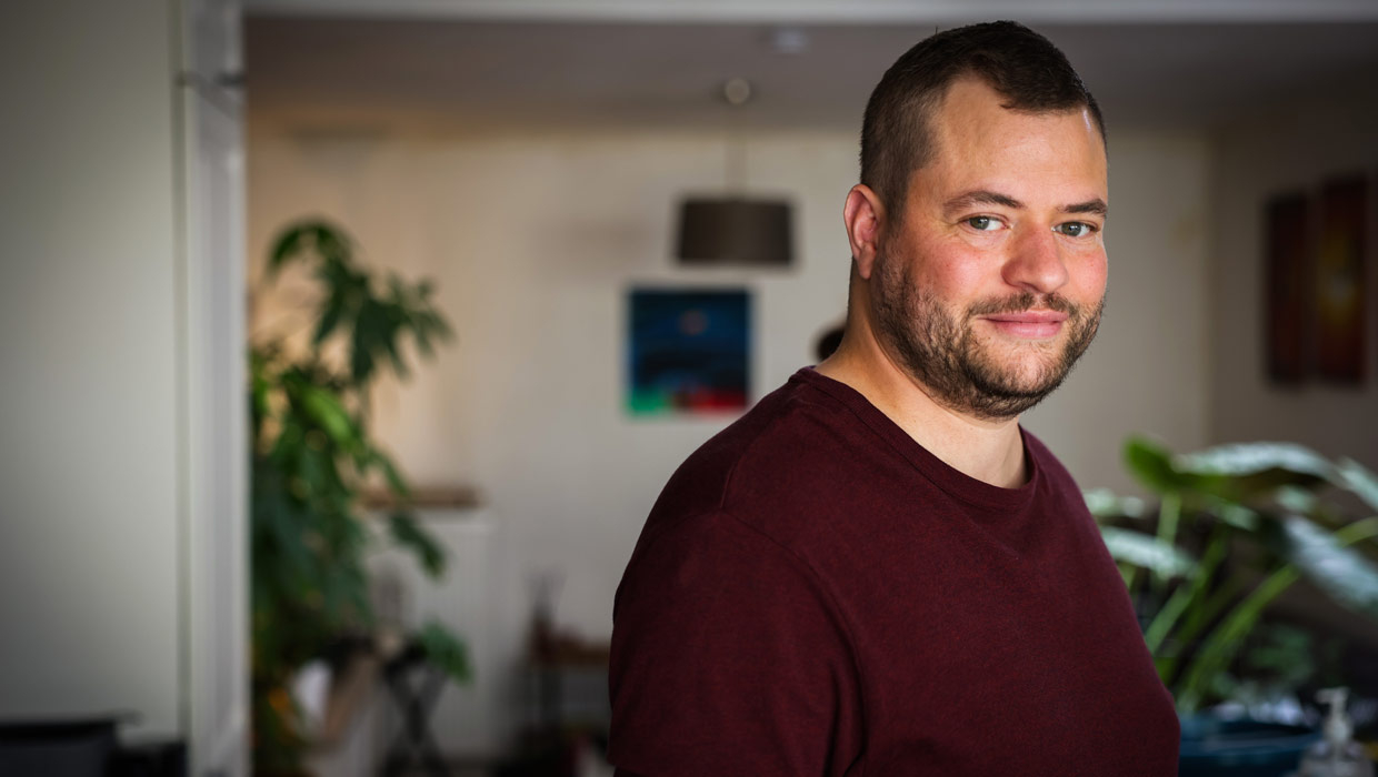 Een stoma is geen einde, het is een aanpassing - Het verhaal van Elliott Verbeecke