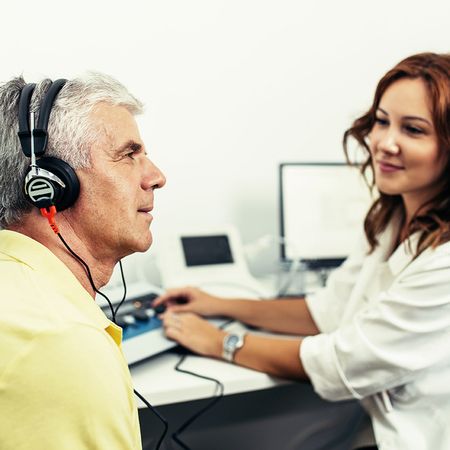 laat je gehoor testen of maak een afspraak voor gehoorbescherming